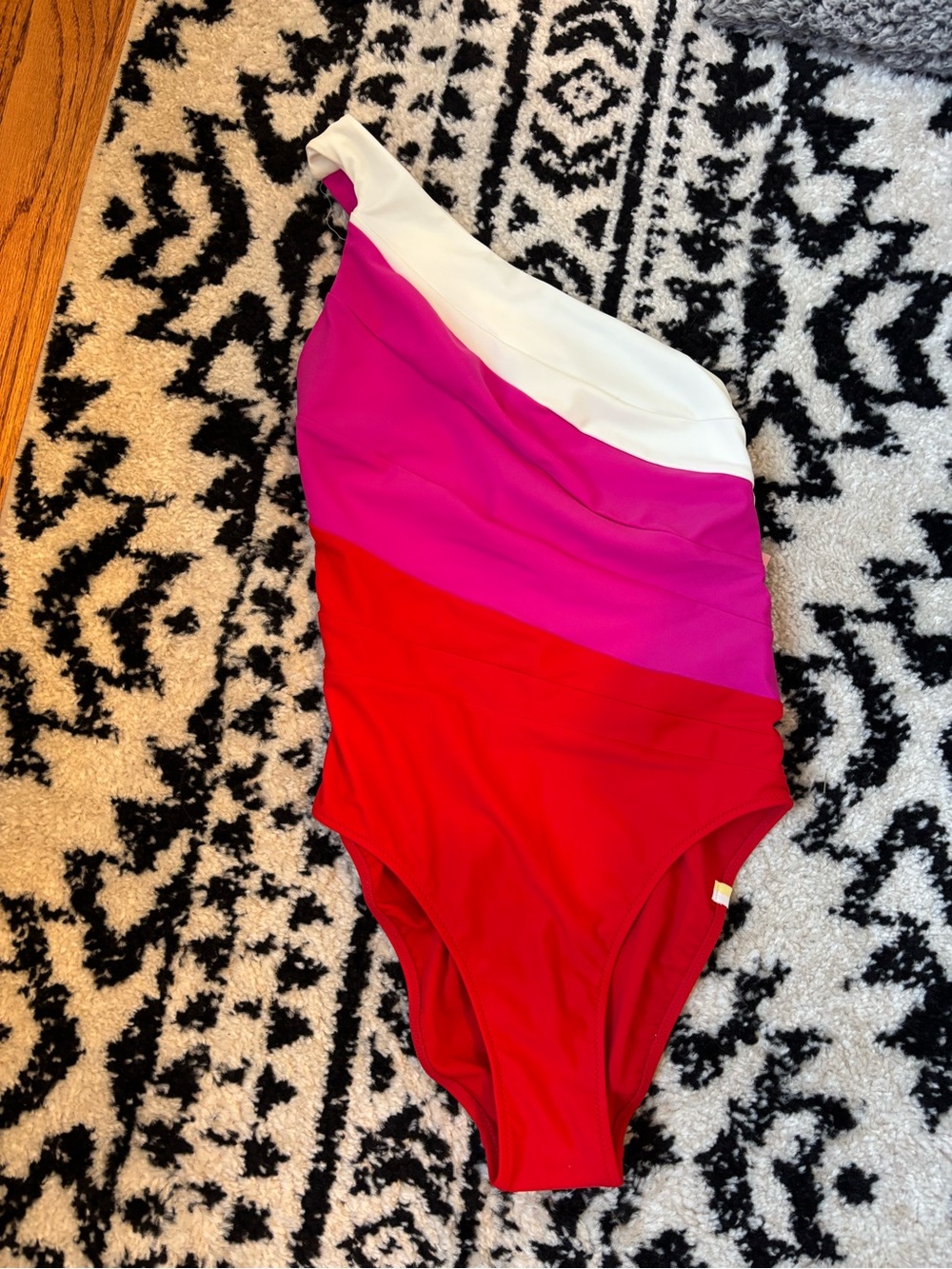 Summersalt The Sidestroke One-Shoulder Swimsuit in Lava & Hibiscus & White Sand